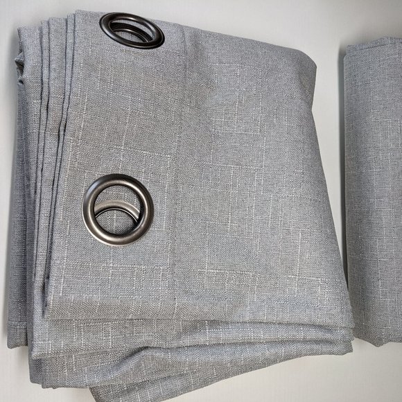 Fleece lined 100% Blackout Grommet Curtain Panel (set of 2) - Picture 9 of 9